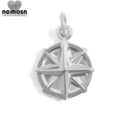 NorthGleam™ – Compass Pendant in 18K Gold & Silver Finish