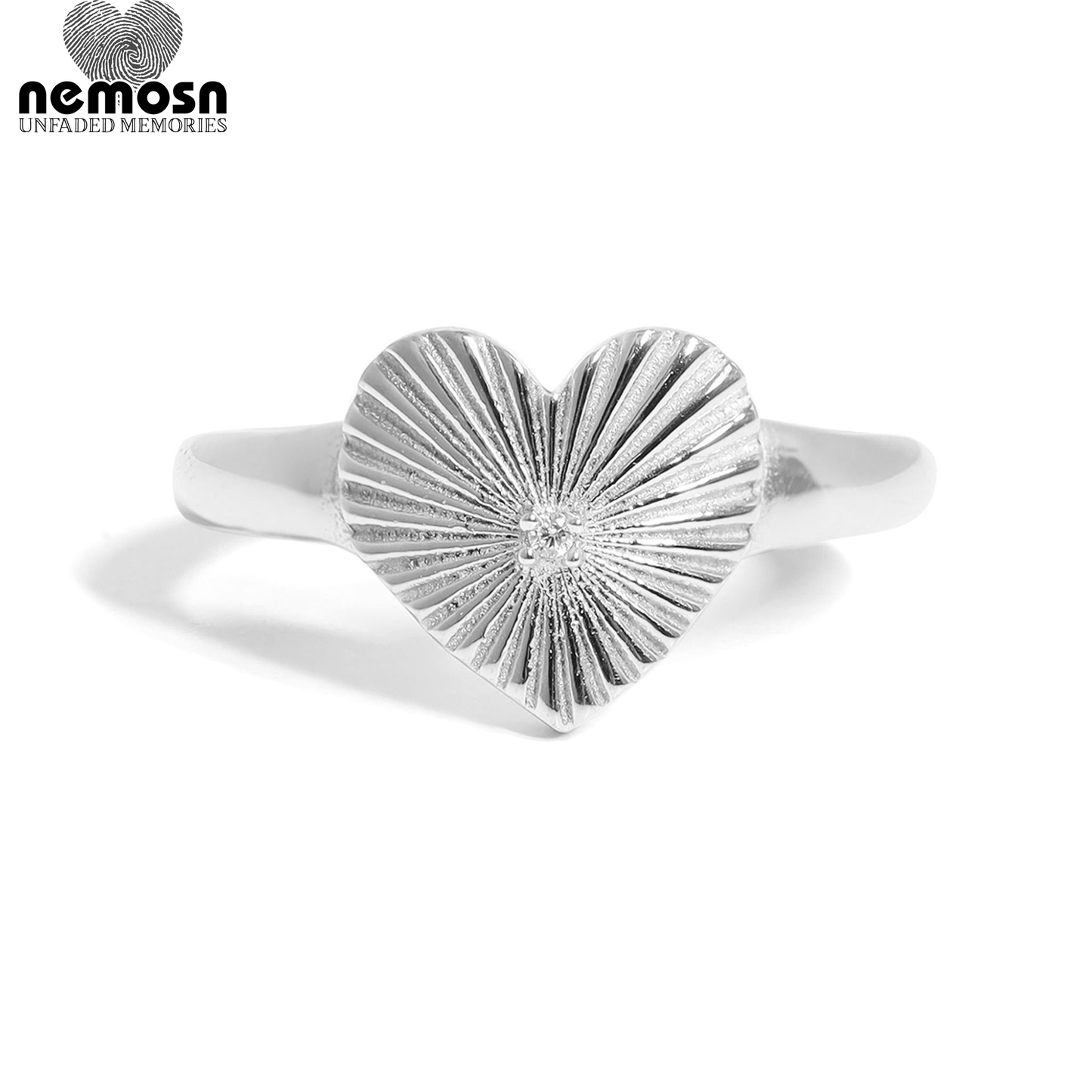 HeartLume™ — Radiant Heart Ring with Central Sparkle in Gold & Silver