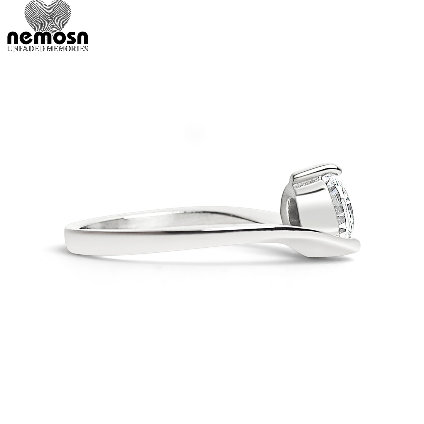 RadiLuxe™ — Modern Flat-Edge Solitaire Ring in Surgical Steel