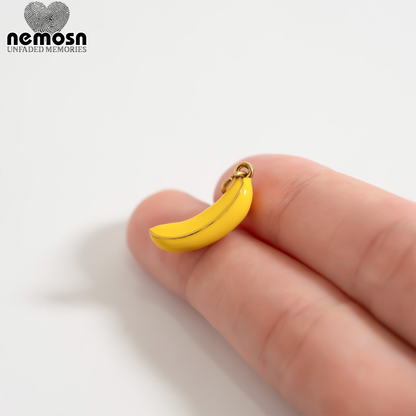 SunnyBend™ – Yellow Enamel Banana Pendant in Gold & Silver | Fun Fruit Charm Necklace by Nemosn