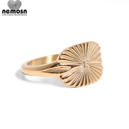 SolLuxe™ — Radiant Oval Sunburst Ring with Central Sparkle in Gold & Silver