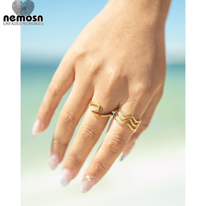 WaveLuxe™ — Minimalist Ocean Wave Ring in Gold & Silver