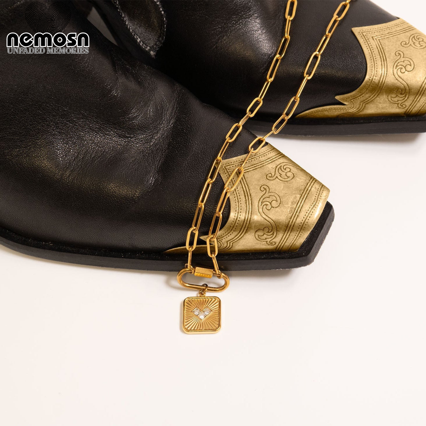 HeartRay™ – Radiant Heart Pendant in 18K Gold & Silver Finish