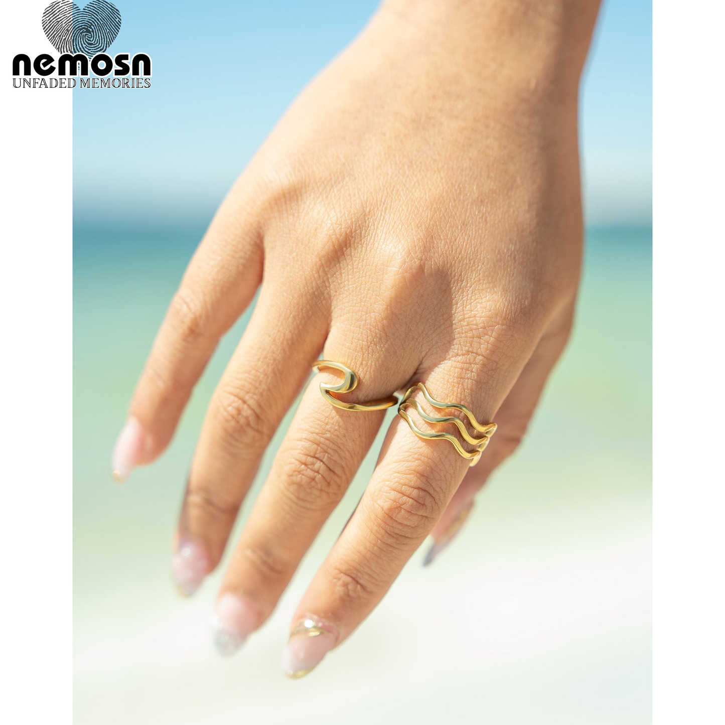 WaveLynx™ — Triple Wave Band Ring in Polished Gold & Silver
