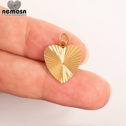 RadiantHeart™ – Textured Heart Pendant in 18K Gold & Silver Finish