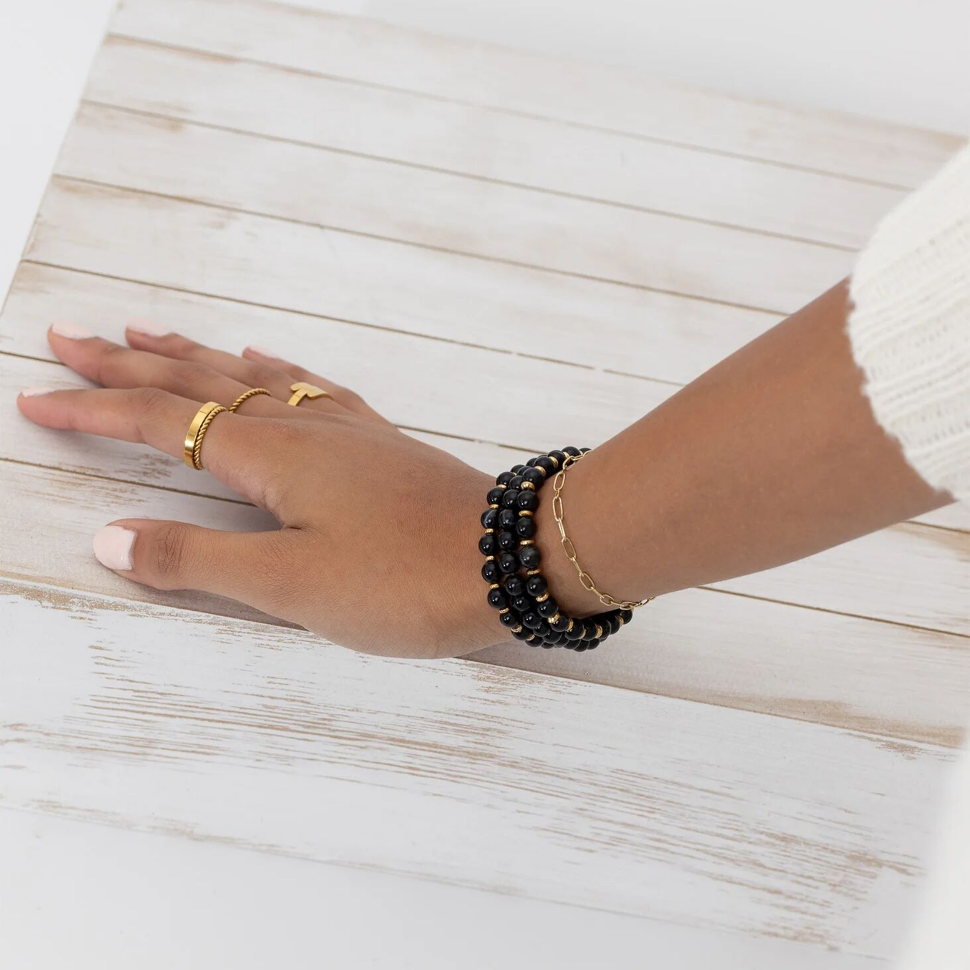 Women’s black onyx minimalist bracelet