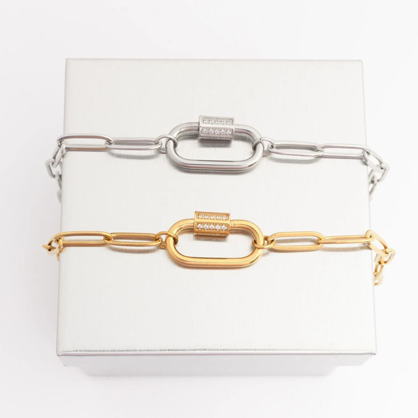 Modern statement chain necklace for women